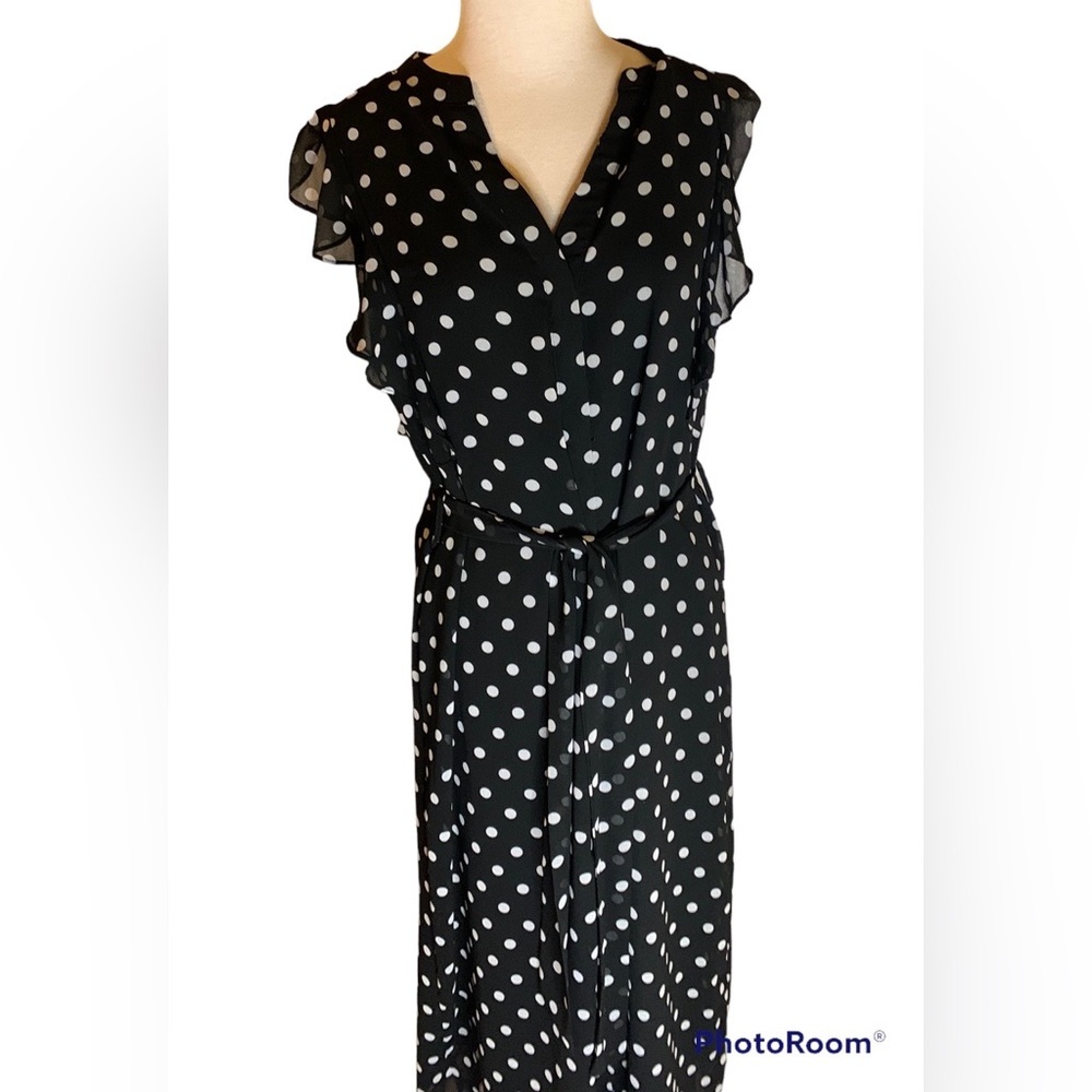 Who What Wear Black & White Polka Dot Lined Dress with Flutter Short Sleeves
